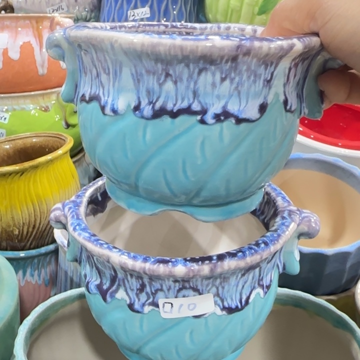 凑9块包邮，有孔，不清楚问客服