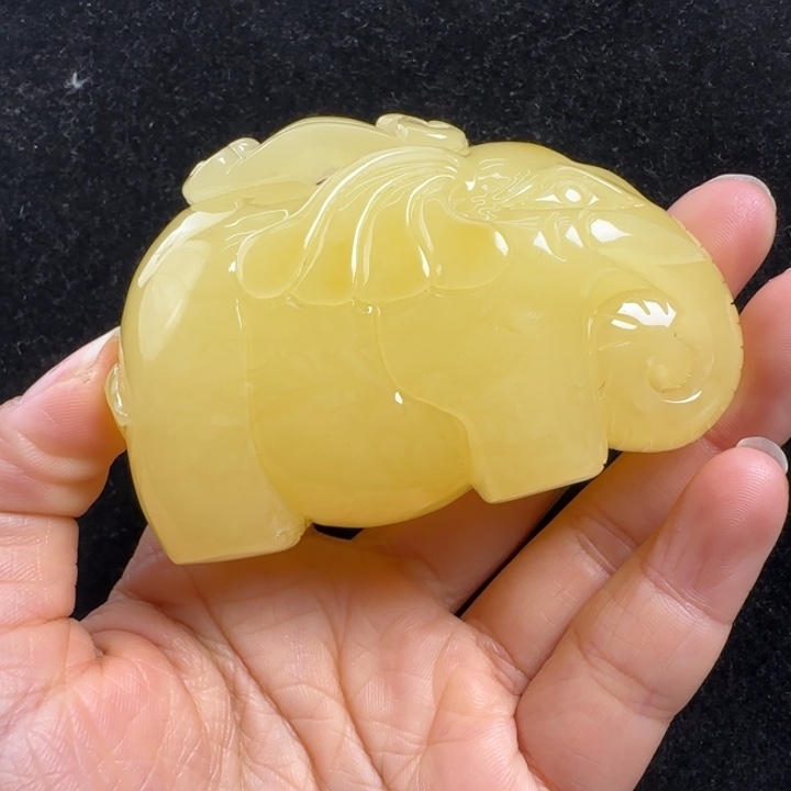 蜜蜡珠宝奇石未镶嵌