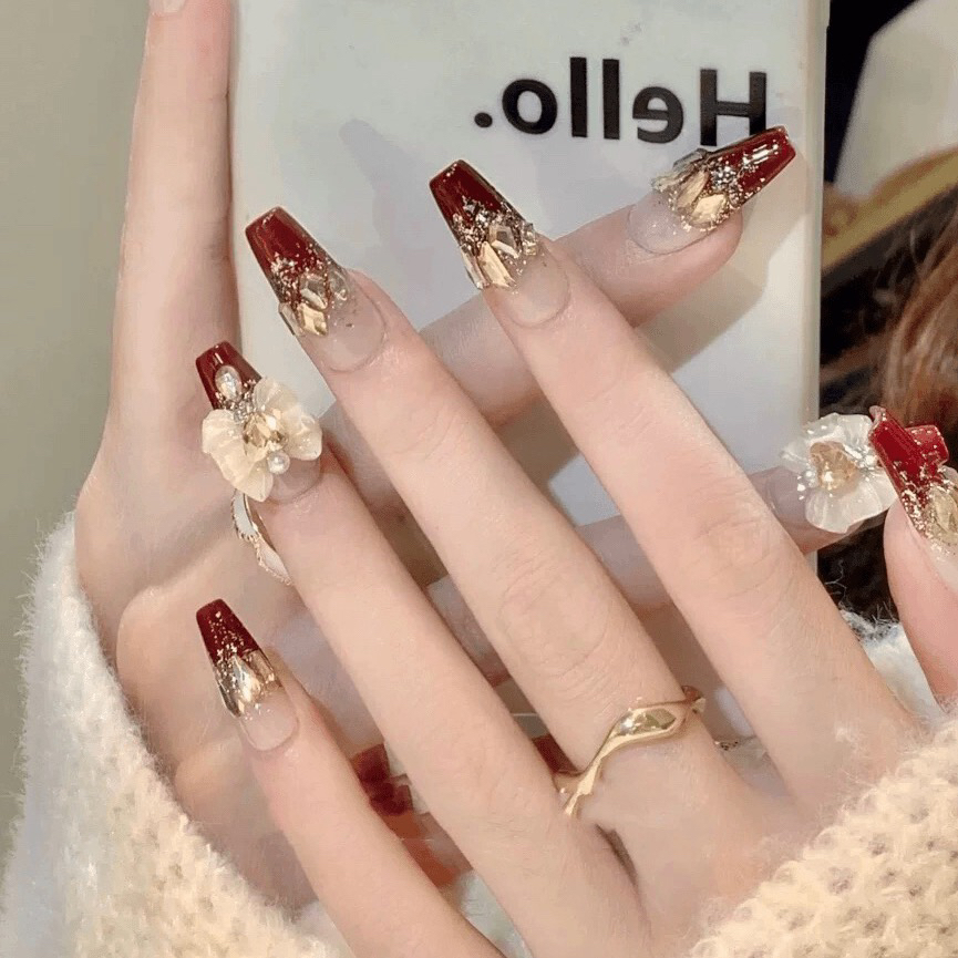 495-中长款红色闪钻高级感穿戴甲秋冬显白假指甲婚甲