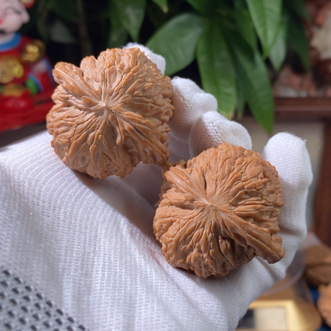 文玩核桃吊坠磨盘