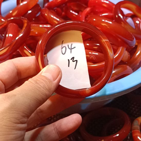 玛瑙/玉髓未镶嵌手镯