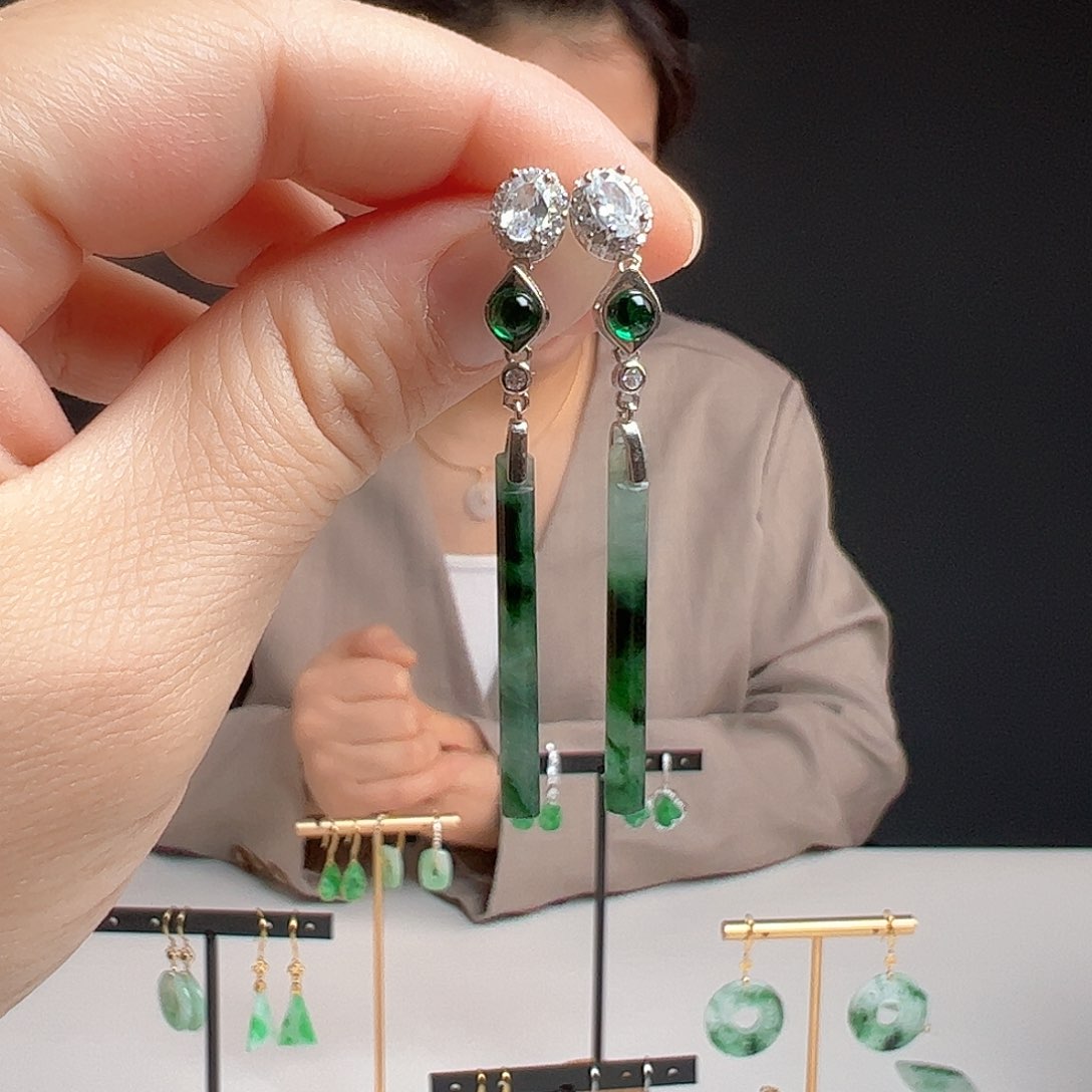 翡翠银S925镶嵌耳饰天然翡翠