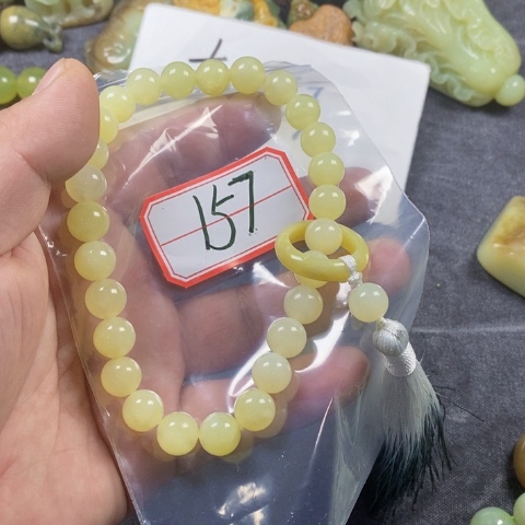未镶嵌蛇纹石玉手链