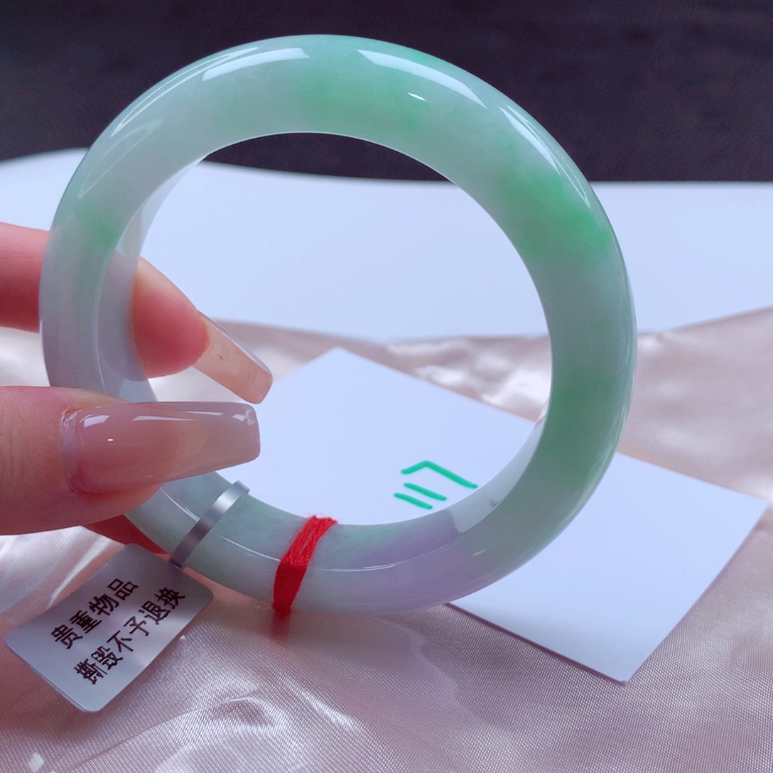 翡翠手镯未镶嵌无*