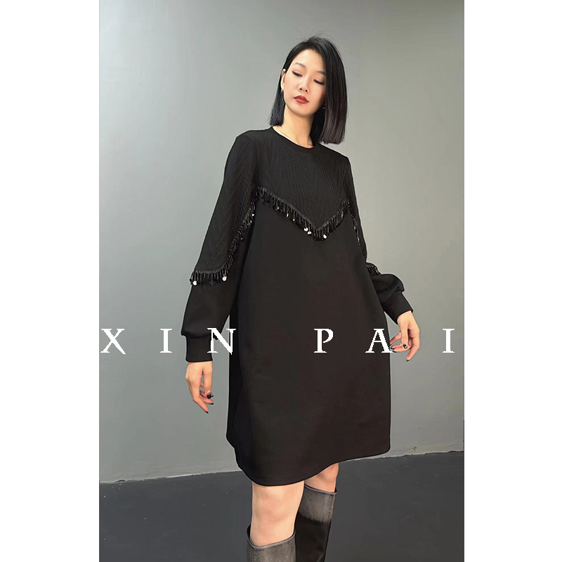 鑫鑫原创2025秋季新款卫衣裙减龄时尚中长款欧美长袖连衣裙6168