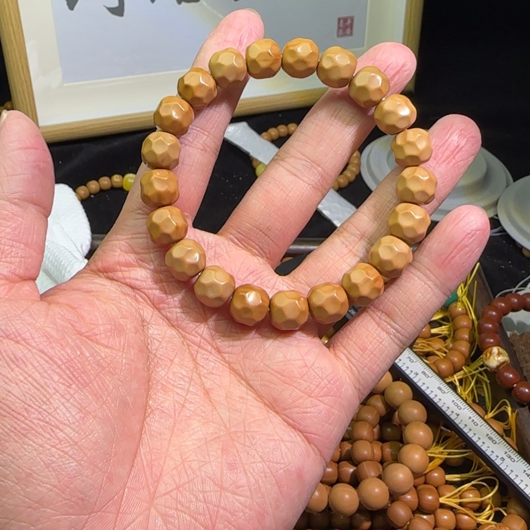 念***冬吊坠猴头核桃奶酪全品