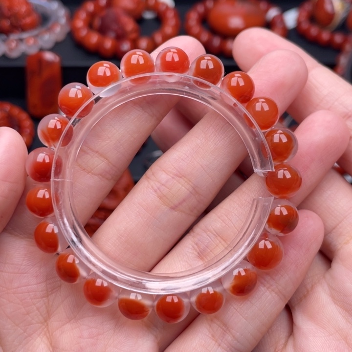 南红玛瑙18K金镶嵌珠宝奇石单圈9mm