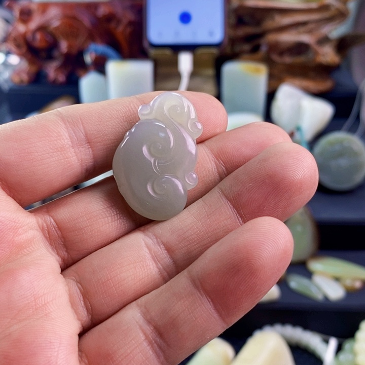 黄***菜和田玉未镶嵌吊坠(不含链)