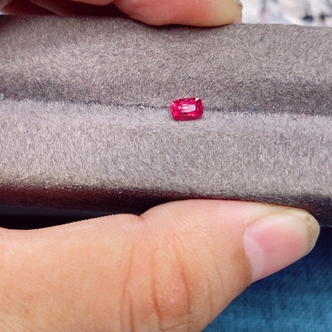 红宝石裸石未镶嵌无烧红宝石70分