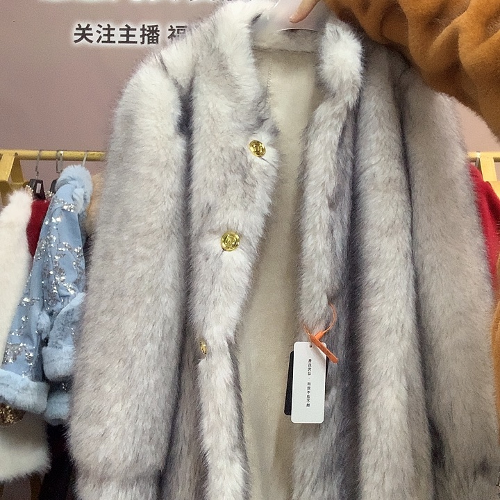 黑霜长毛托卡短外套