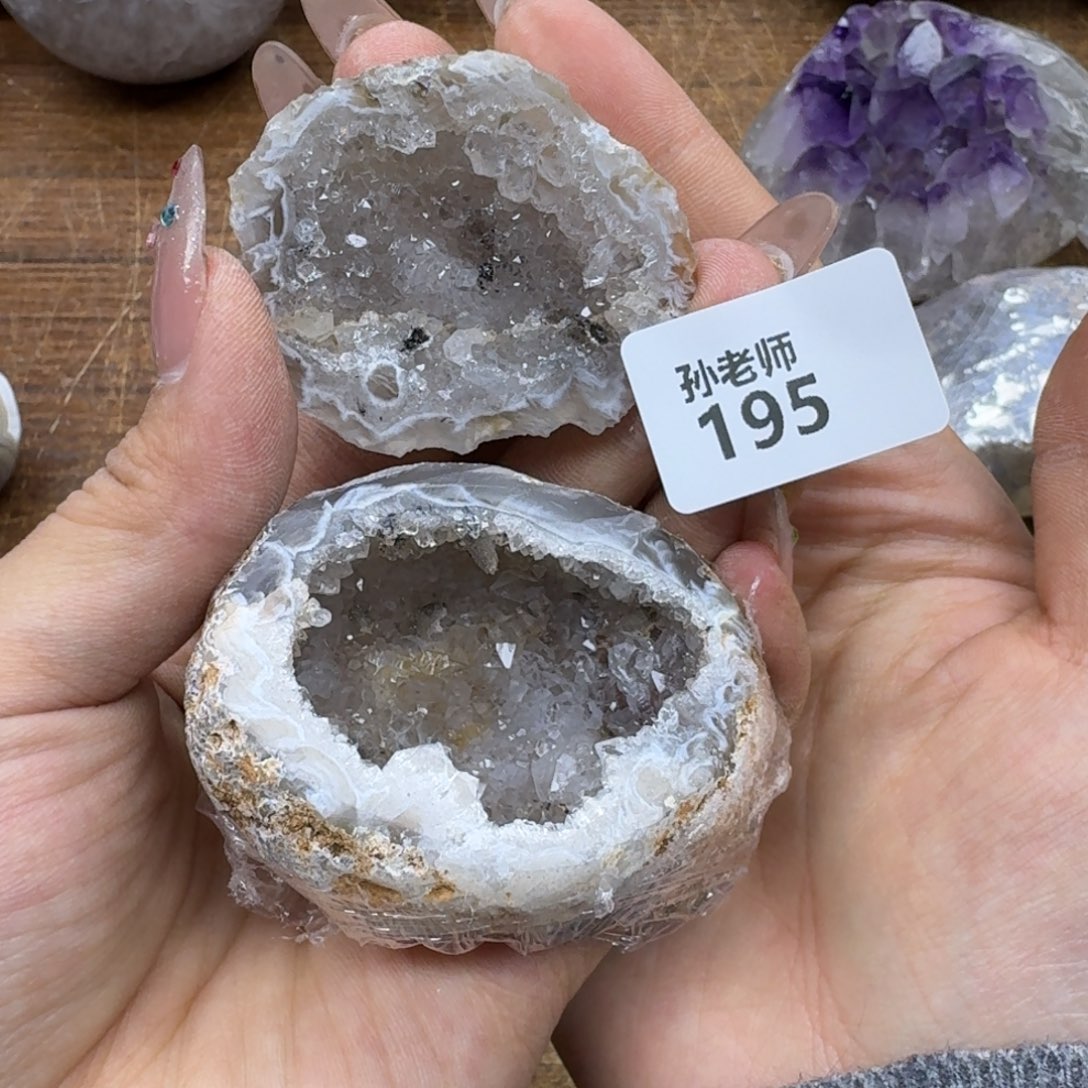 水晶大型摆件（非配饰）未镶嵌