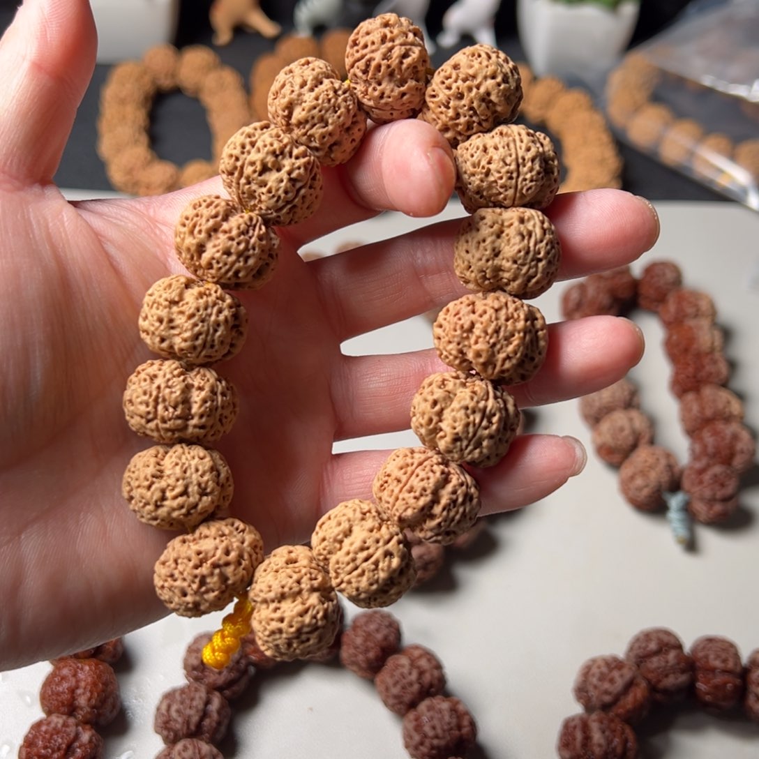 金刚菩提手串奥*?21尺寸梁树王头货