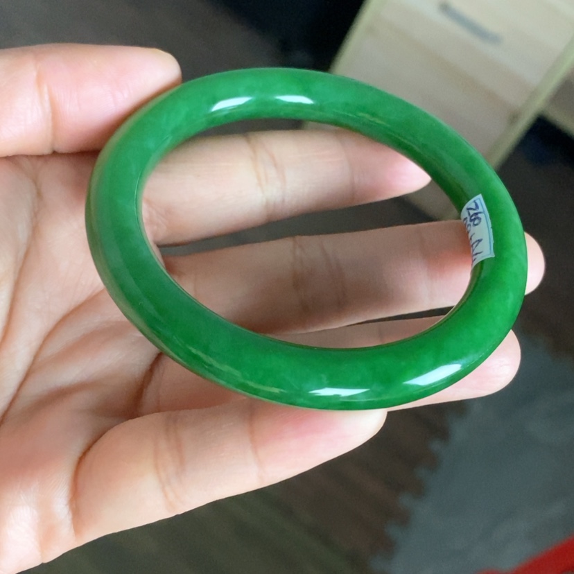 【闪购商品】未镶嵌手镯和田玉（碧玉）