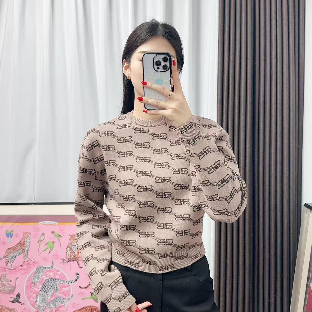 95新 Balenciaga/巴黎世家 羊毛衫/251202HTTHC01