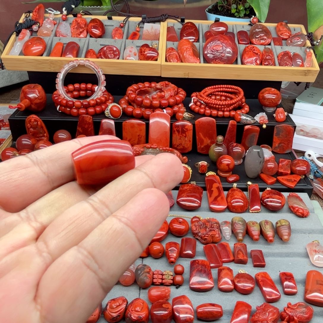 南红玛瑙配饰未镶嵌净*