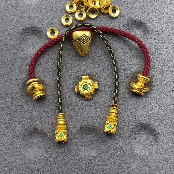 仔***足银玻璃凹面5mm21片凤眼配饰套