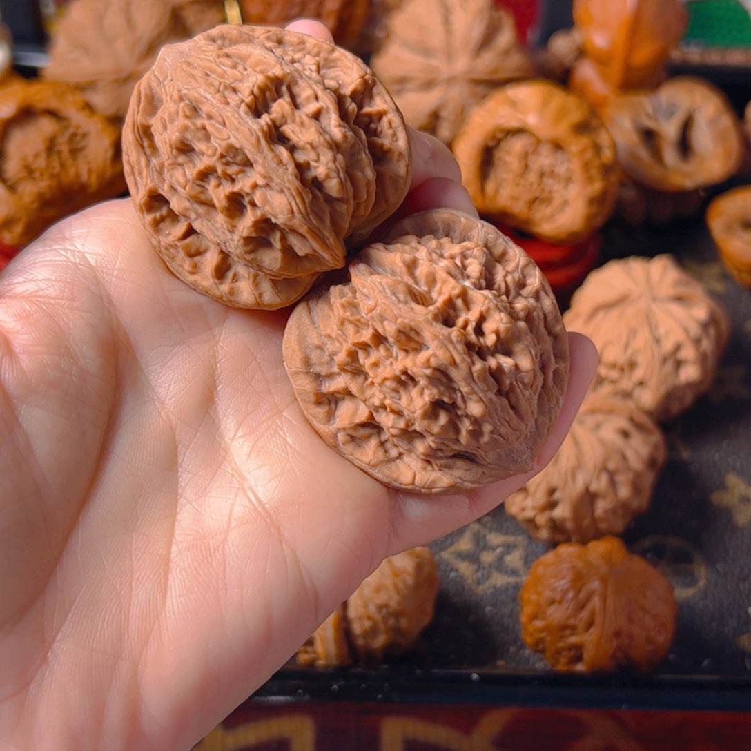 把件文玩核桃小*帽麦穗虎头42