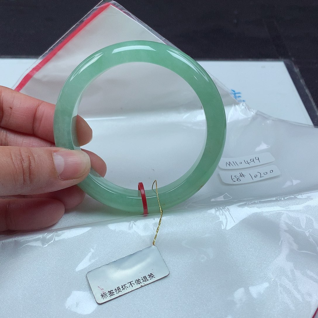 翡翠手镯未镶嵌58圈499