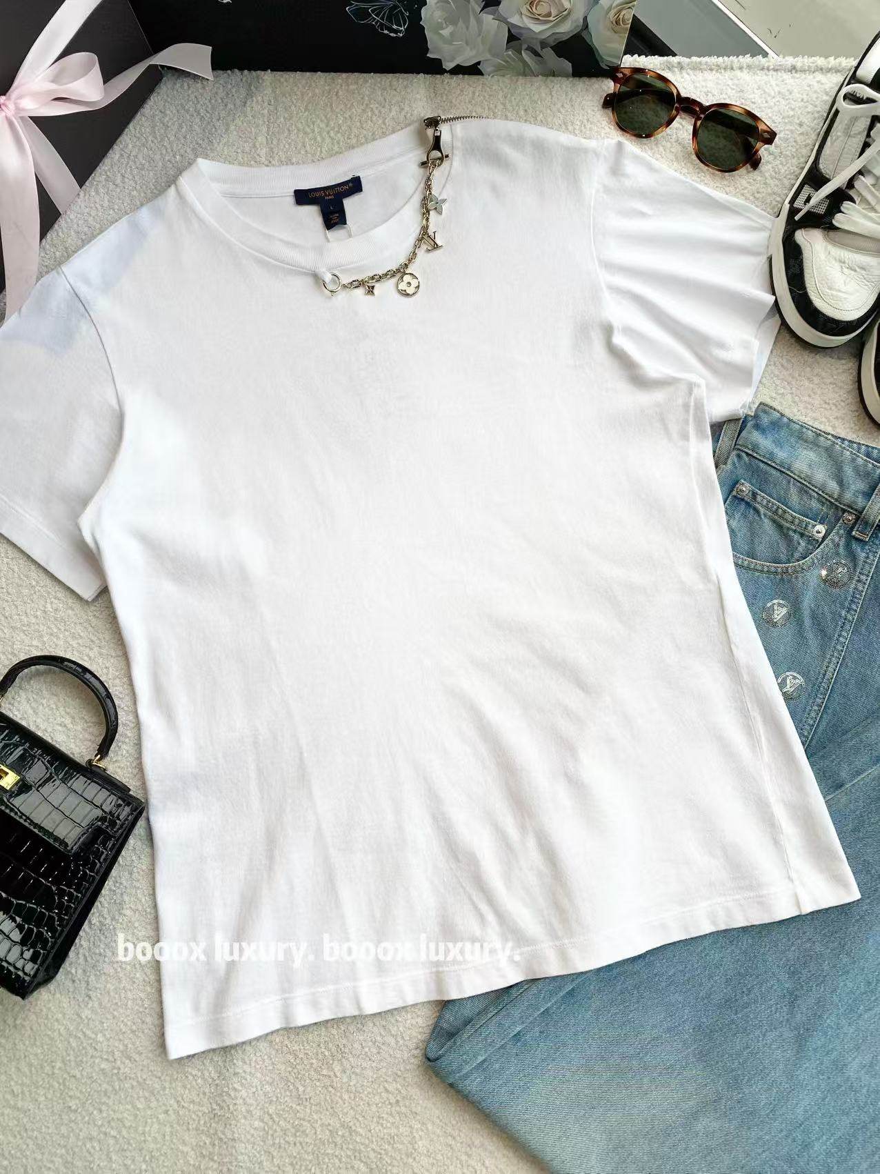 95新 LouisVuitton/路易威登 dd0047 棉 老花链条短袖 L码 