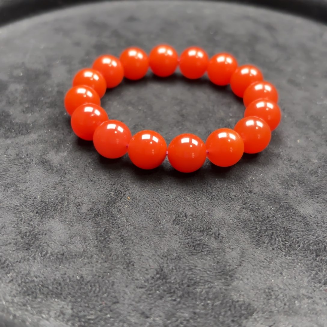 南红玛瑙手串未镶嵌蛇****意