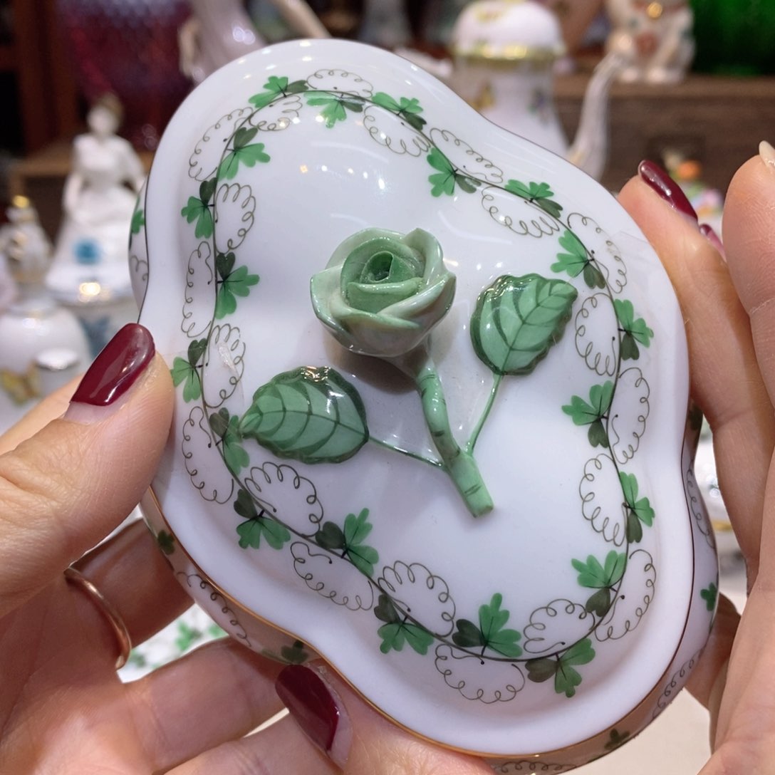 瓷片美呀呀呀呀呀呀