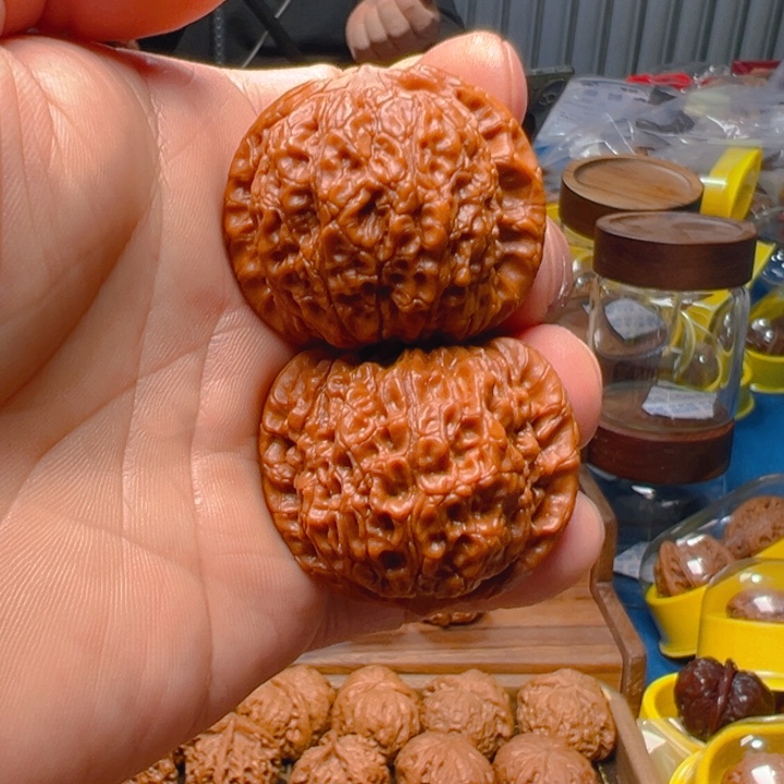 把件文玩核桃?****菜血麒麟