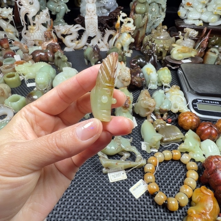 和田玉挂件未镶嵌