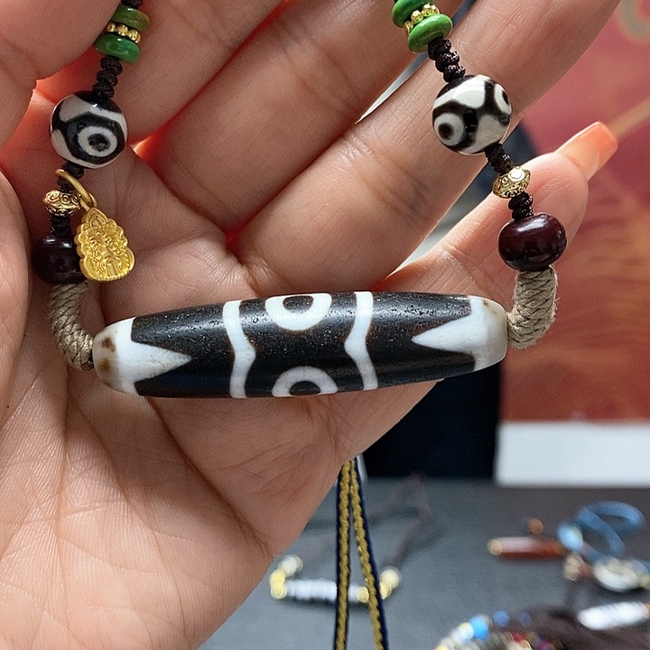 玛瑙/玉髓颈饰合金