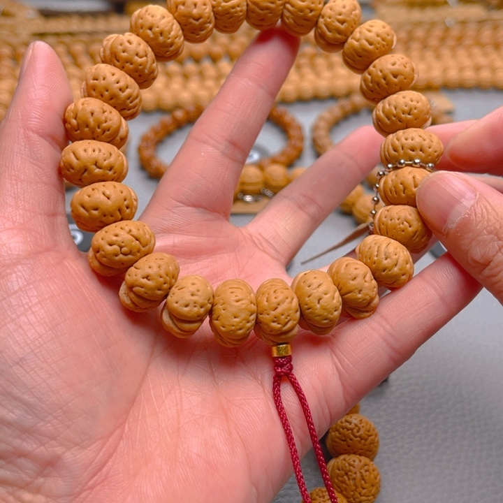 瑞***具吊坠桃核桃核手串