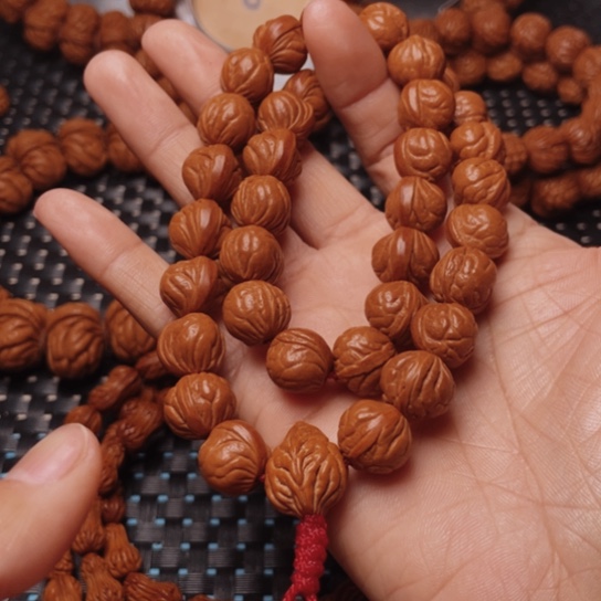 桃核手串不*龙纹桃核