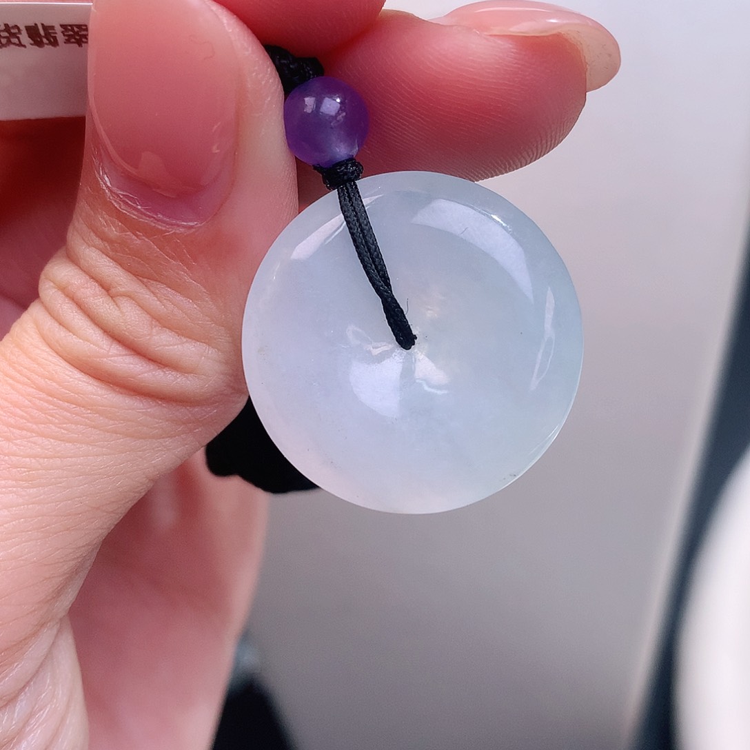 颈饰未镶嵌翡翠白冰平安扣