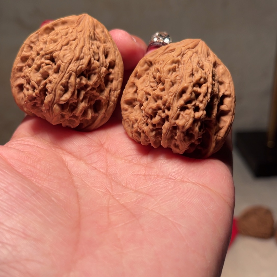 文玩核桃吊坠石**车南疆