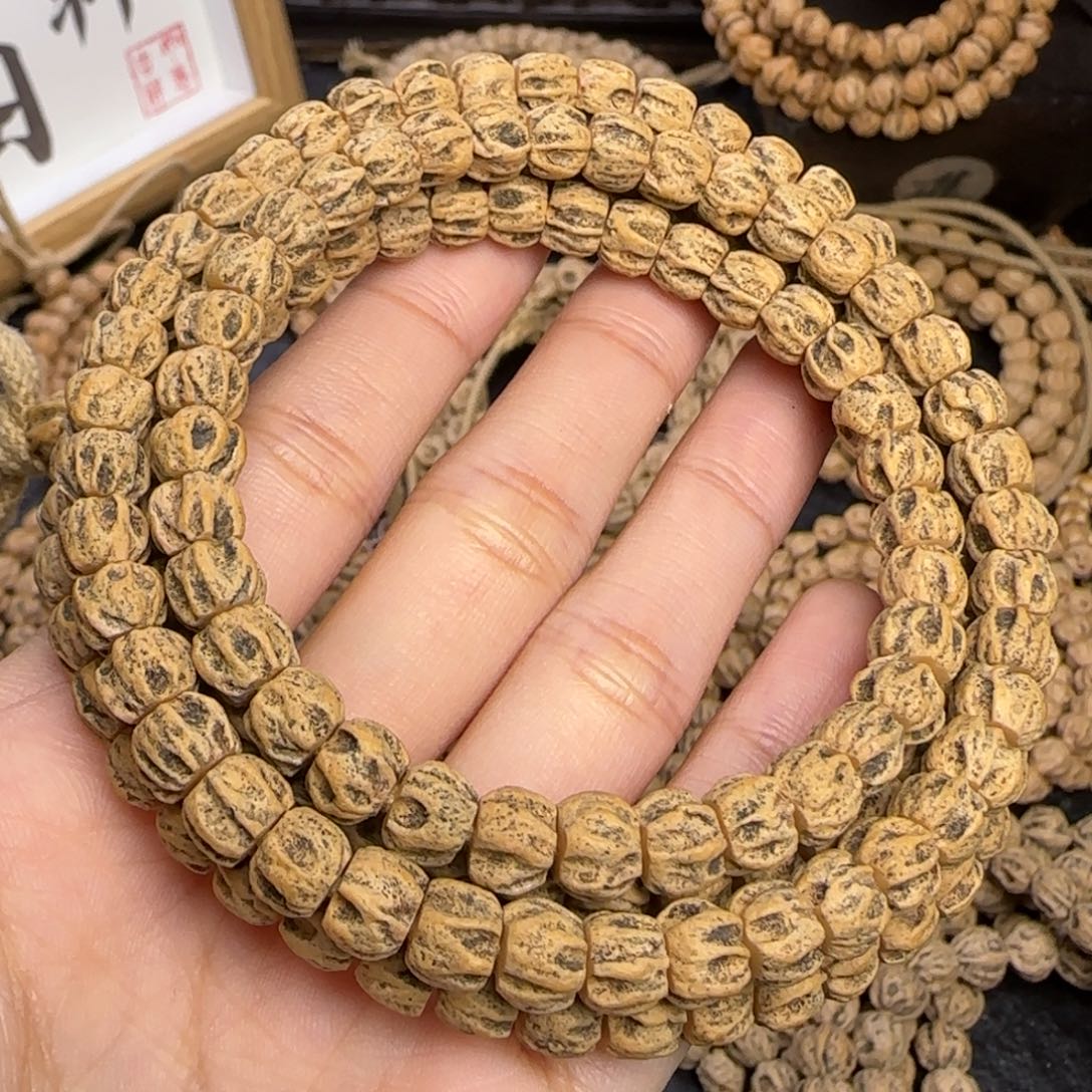 柏香籽/百香籽吊坠高*发