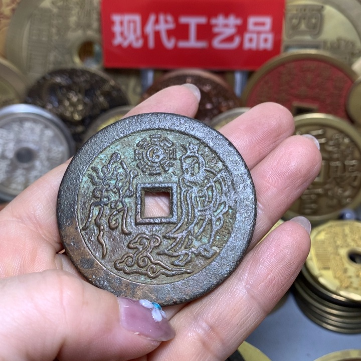 铜桃*现代工艺品花钱169