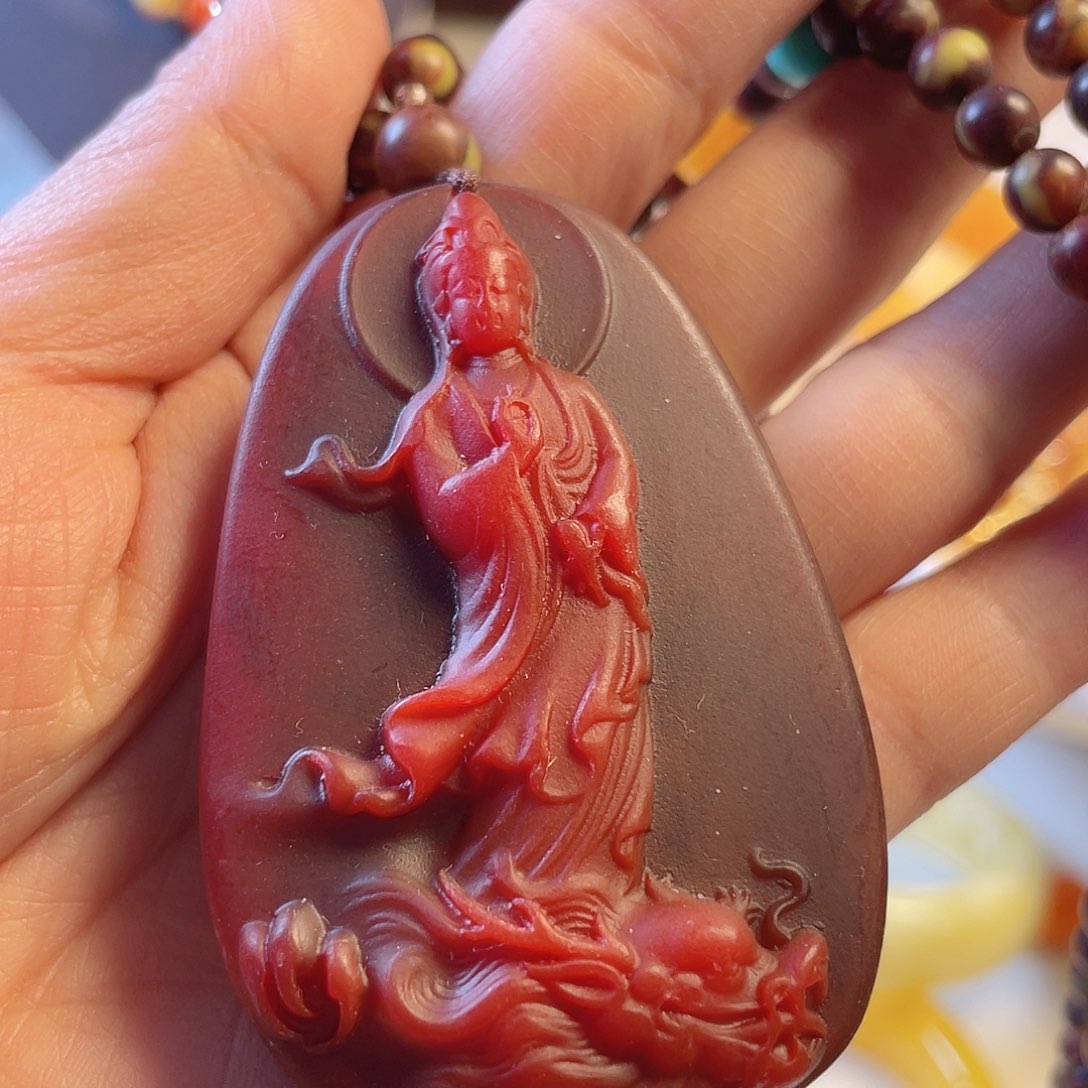 琥珀颈饰未镶嵌项链