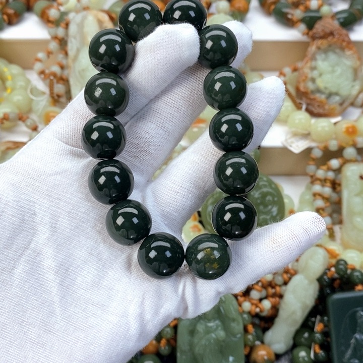 【闪购商品】透闪石质玉手串未镶嵌