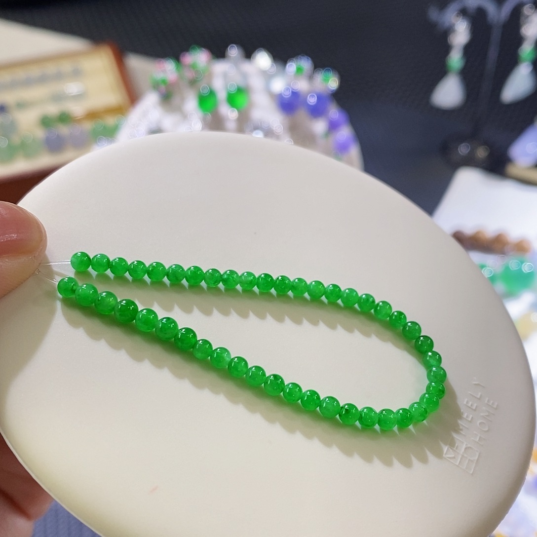 翡翠挂件未镶嵌多样发其一单颗团购买断价