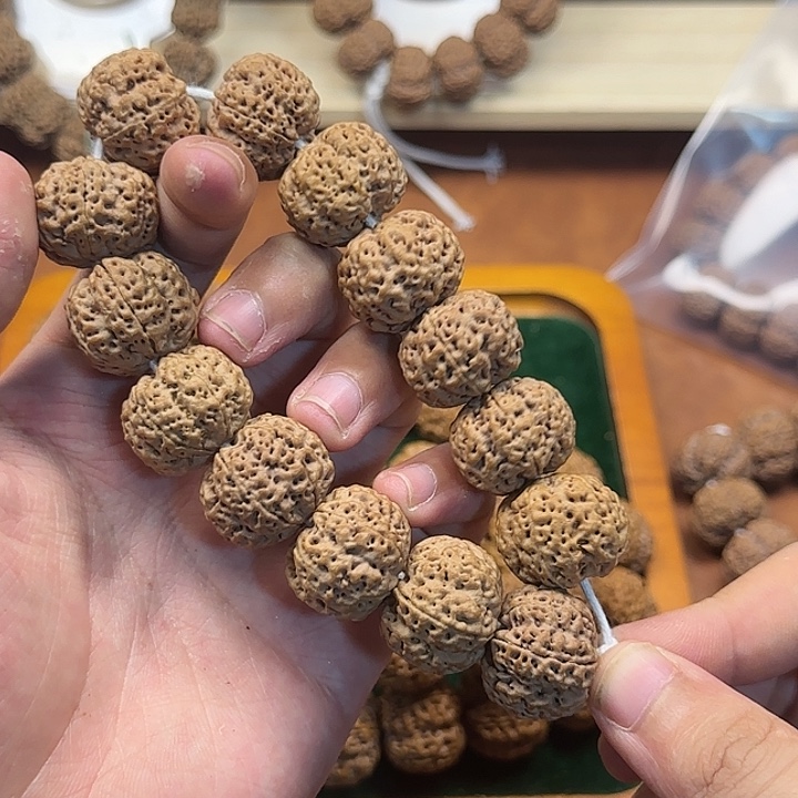 热***表金刚菩提吊坠金刚