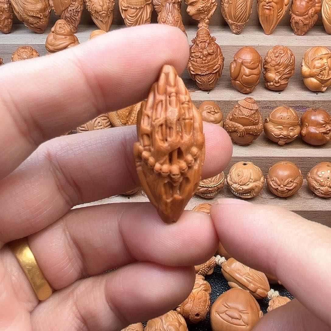 橄榄核吊坠18佛手福利