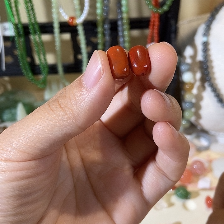琥珀颈饰未镶嵌这个