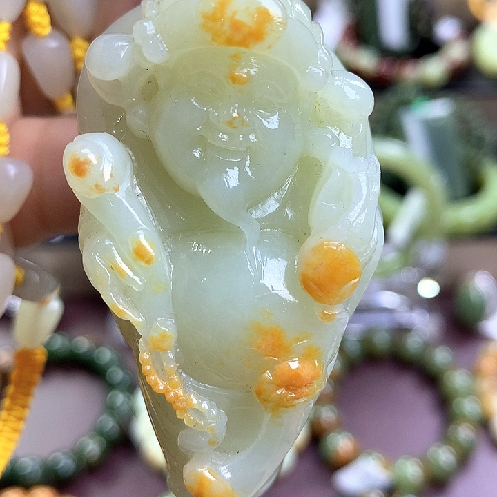 透闪石质玉未镶嵌吊坠(赠链)