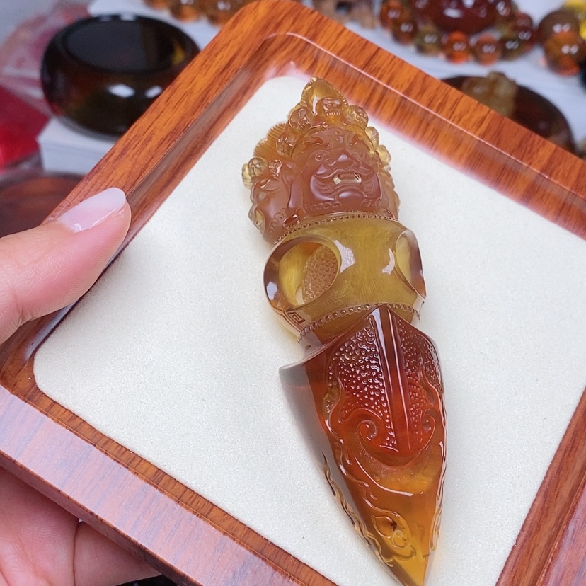 【闪购商品】琥珀颈饰未镶嵌53.8克