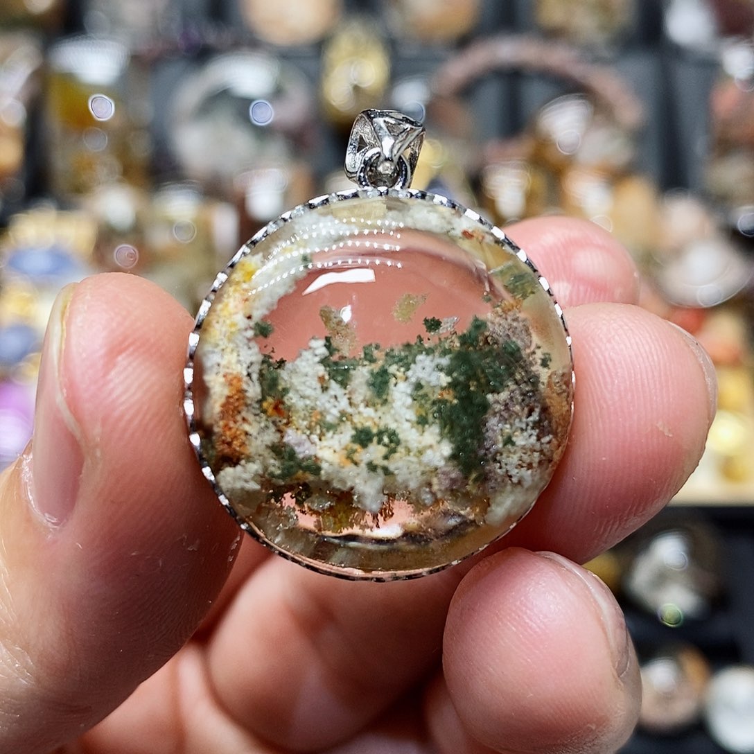 水晶颈饰银S925镶嵌天然精致水晶吊坠