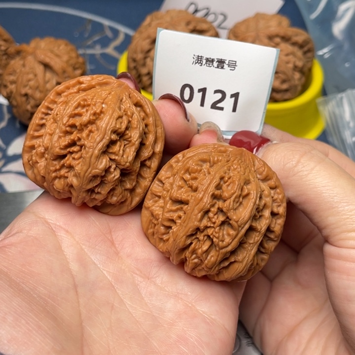 文玩核桃把件粗筋44
