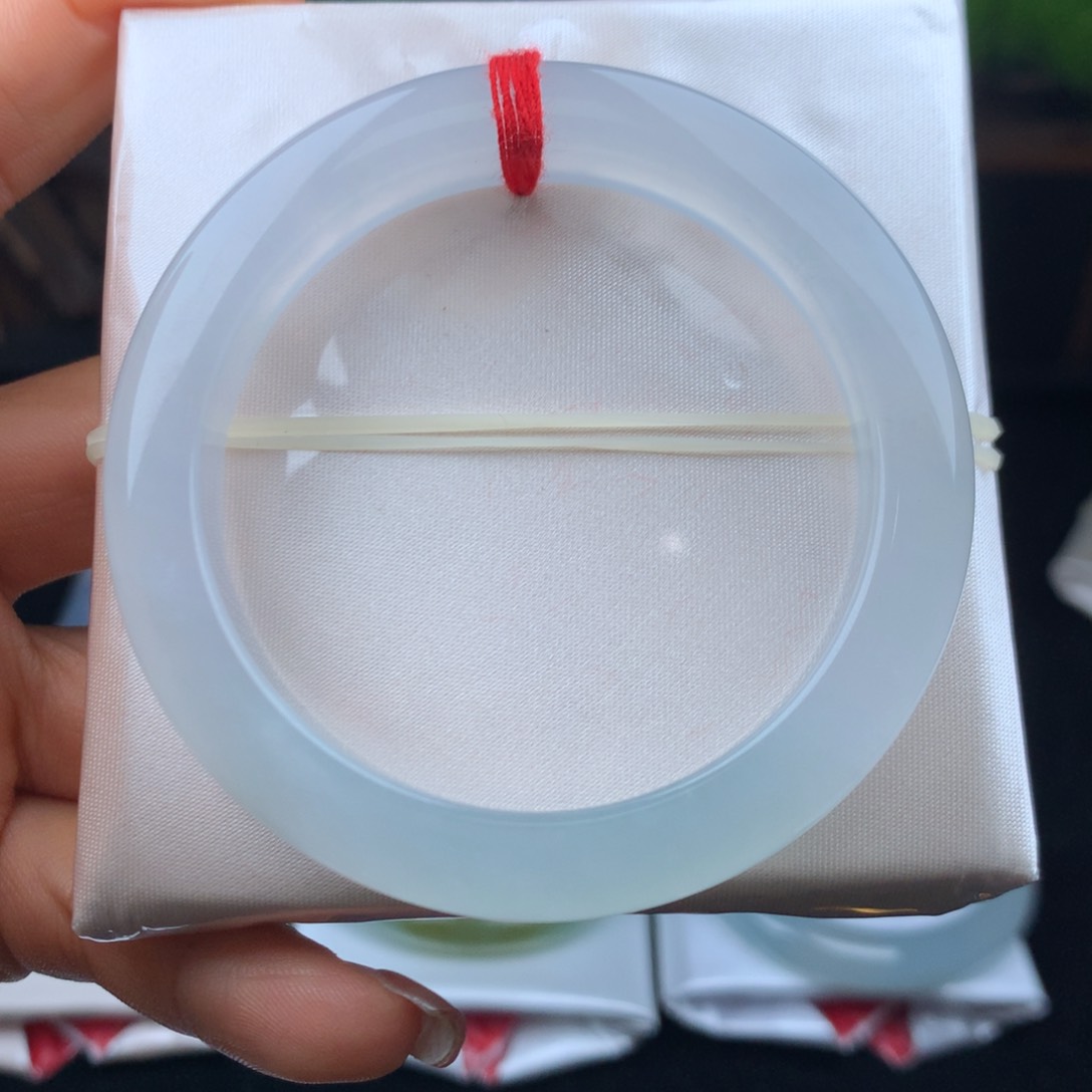 翡翠手镯未镶嵌C****.手镯分单