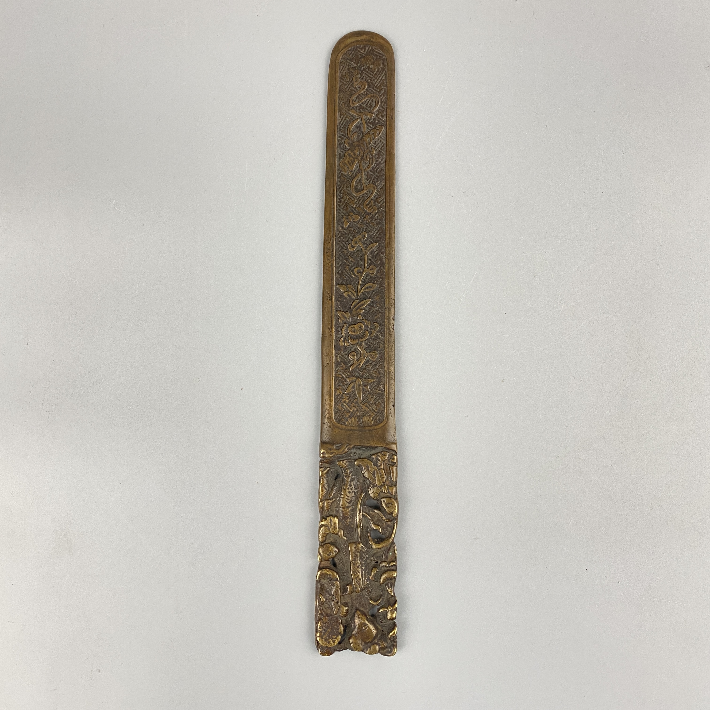 清代铜暗八仙书杖【古董拍卖】PY25CB0121002