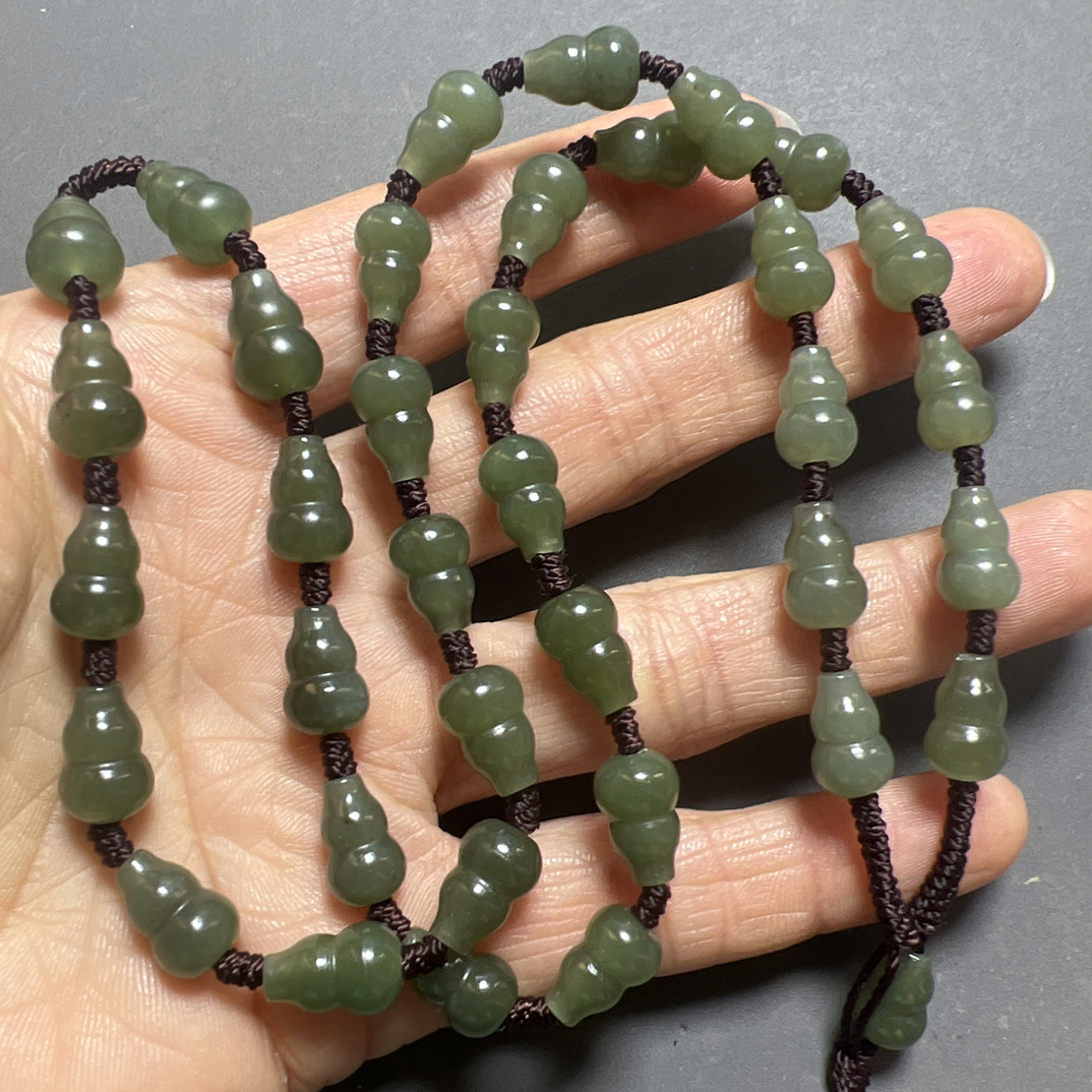 天然和田玉湖水葫芦链卡7左右