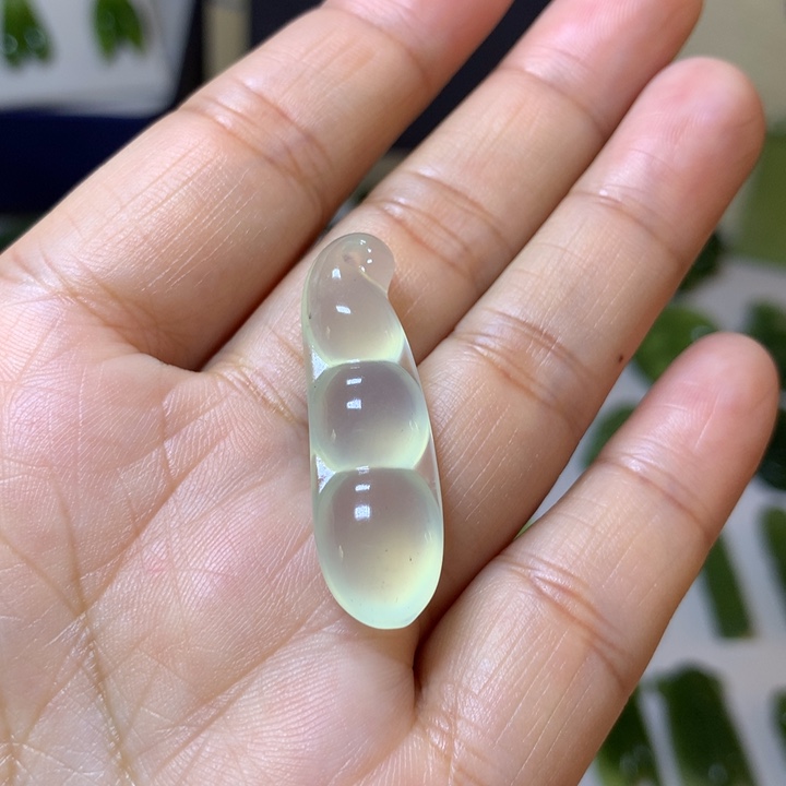 岫玉颈饰未镶嵌吊坠