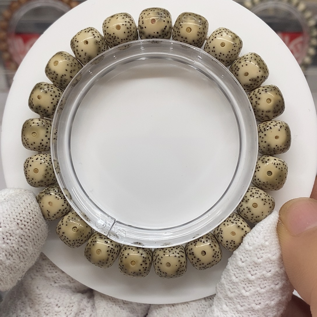 吊坠星月菩提青花大眼11