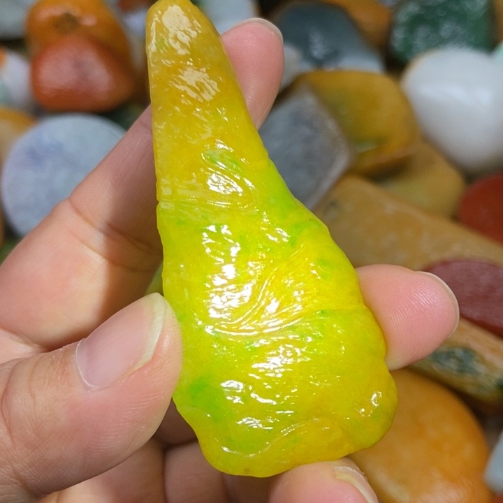 定制翡翠未镶嵌缅甸翡翠